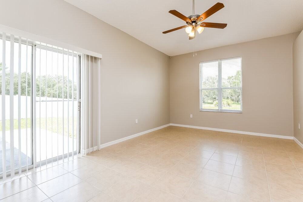 105 Conch Way - Photo 3 of 16