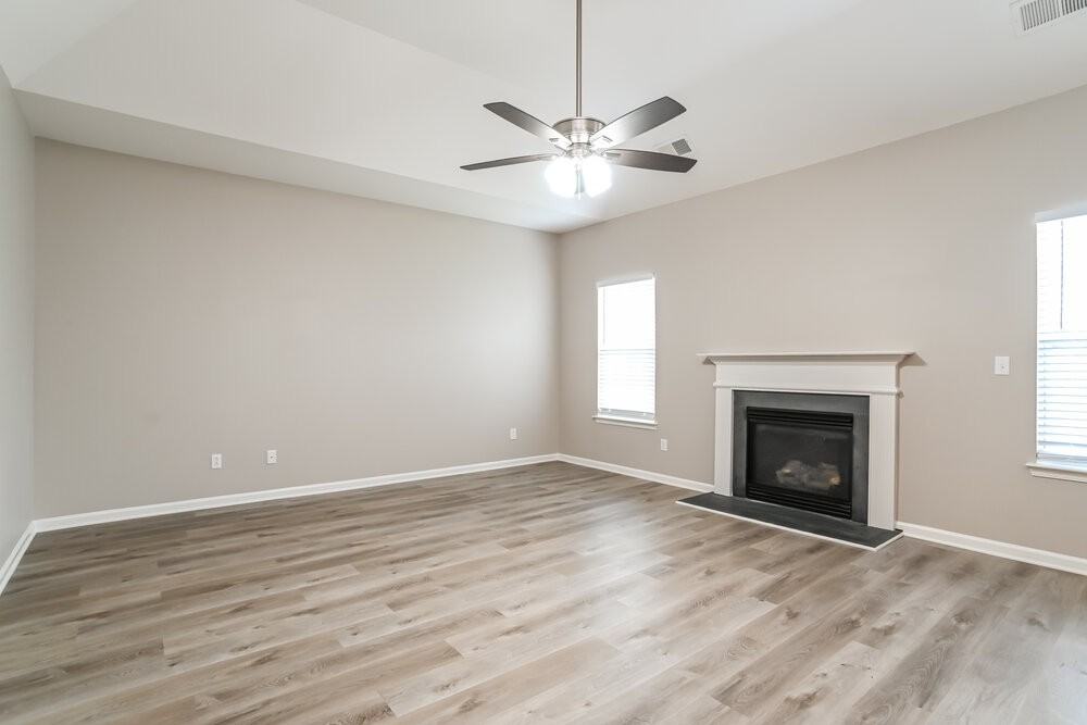 6004 Pine Cone Ln - Photo 4 of 17
