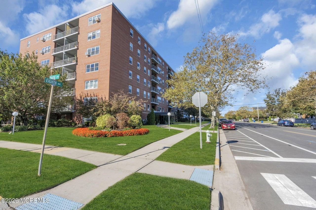1615 Park Ave #5B - Photo 2 of 21