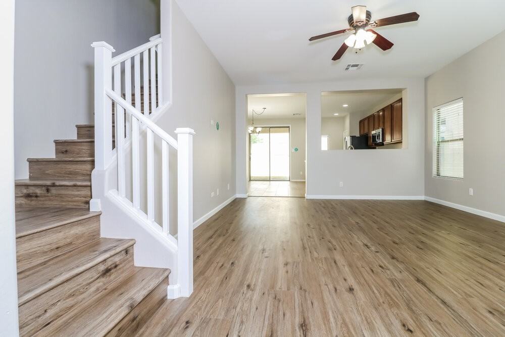 10850 W Pierson St - Photo 6 of 17
