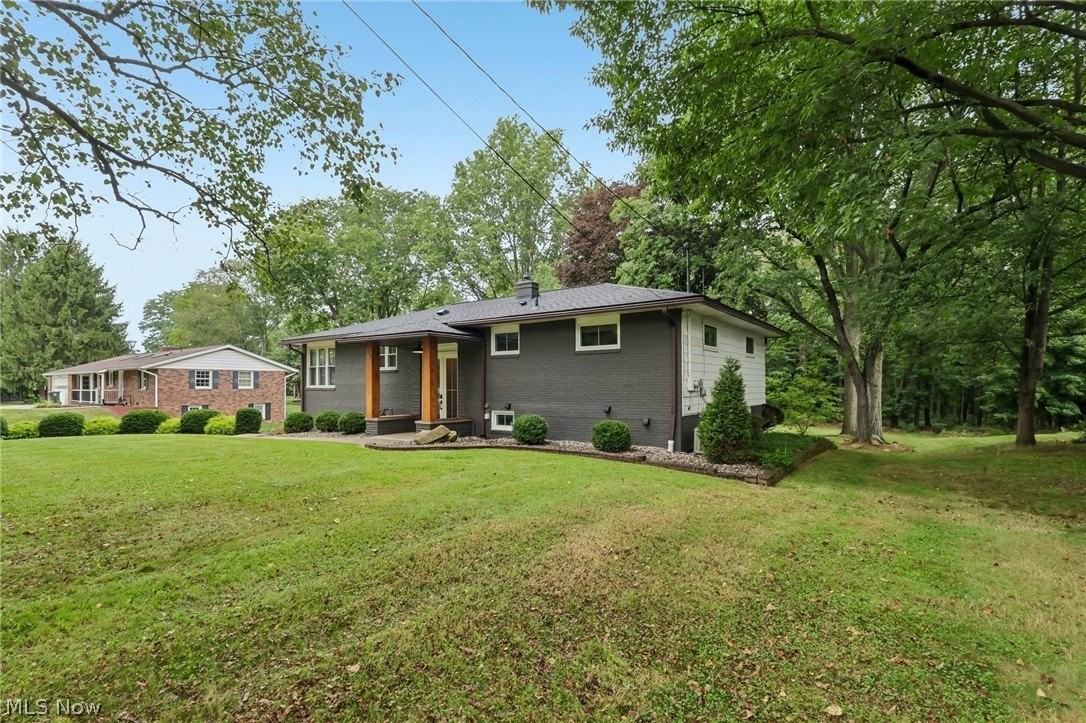 1275 High View Dr - Photo 2 of 38