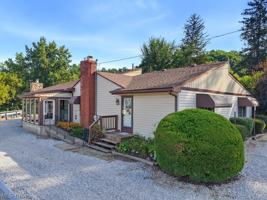 featured image of 1177 Portage Trl