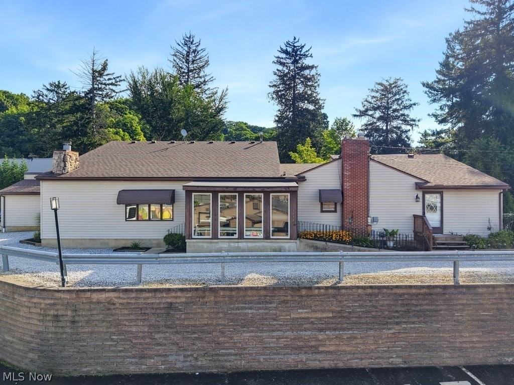 1177 Portage Trl - Photo 2 of 32
