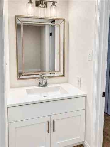 57380 Cypress Ave - Photo 7 of 10