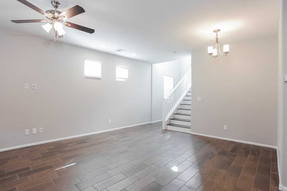 9312 Flowering Tulip Ave - Photo 4 of 16