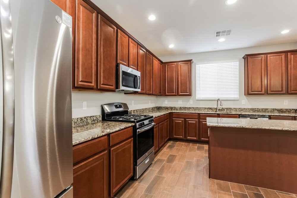 9312 Flowering Tulip Ave - Photo 6 of 16