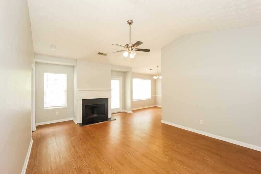 156 Goldleaf Dr - Photo 5 of 16