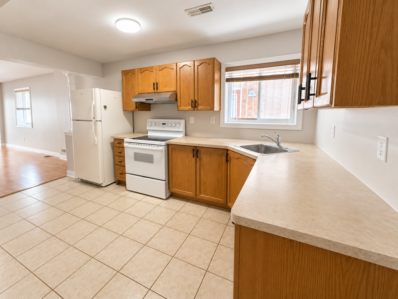 67 Macbride Crescent - Photo 5 of 13