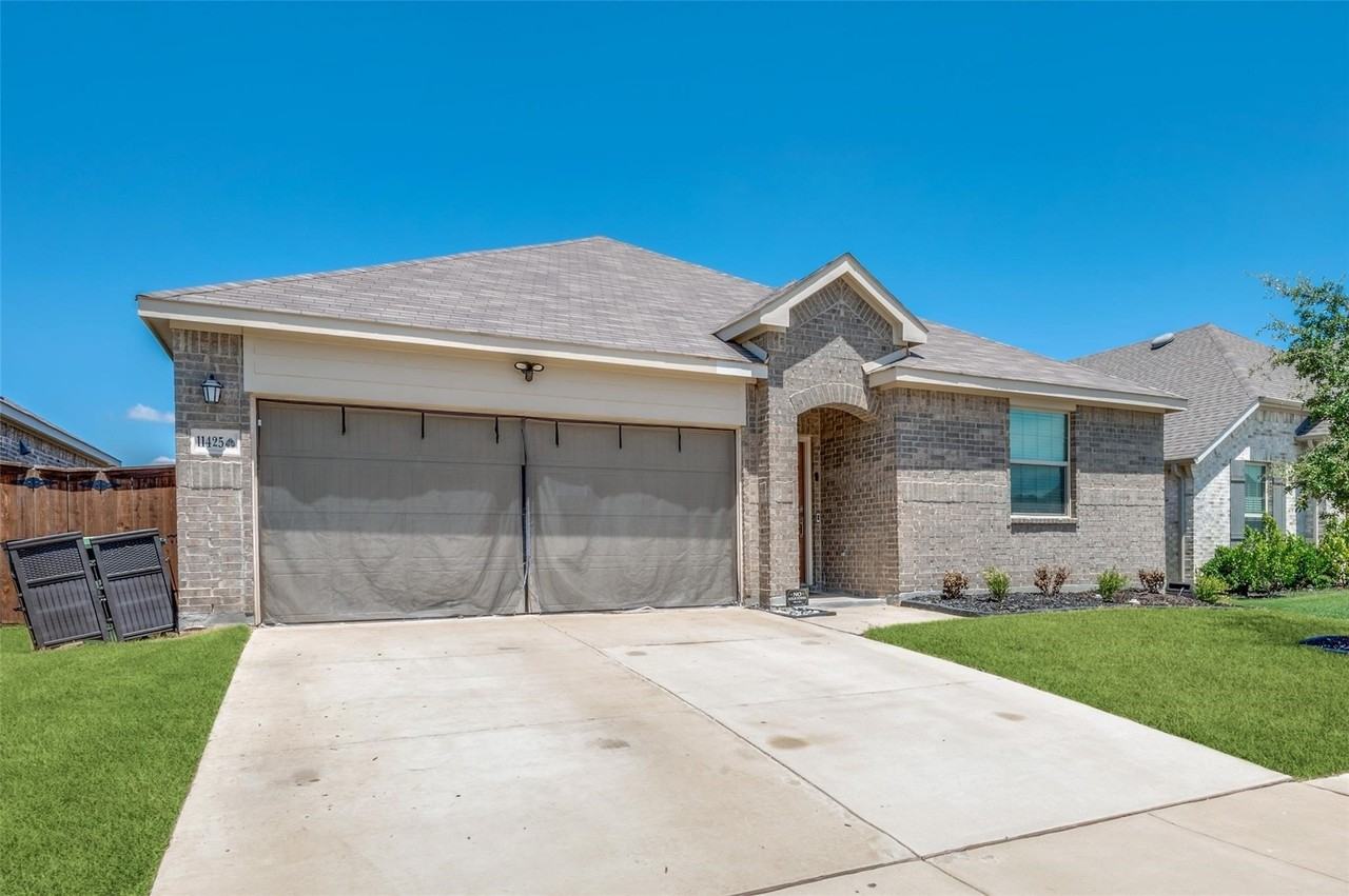 11425 Silver Queen Dr - Photo 2 of 22