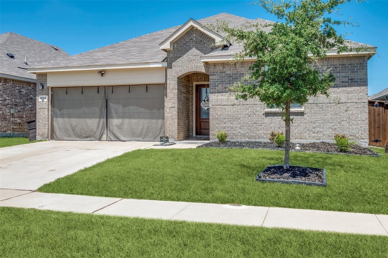 11425 Silver Queen Dr - Photo 3 of 22