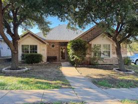 5932 Highcrest Dr - Photo 1 of 1