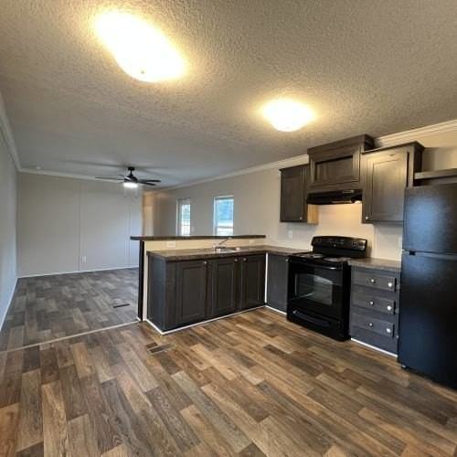 149 Railway Ave - Photo 2 of 23
