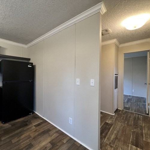 149 Railway Ave - Photo 4 of 23