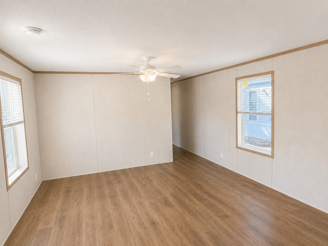 5222 Regay Ct #32 - Photo 3 of 4