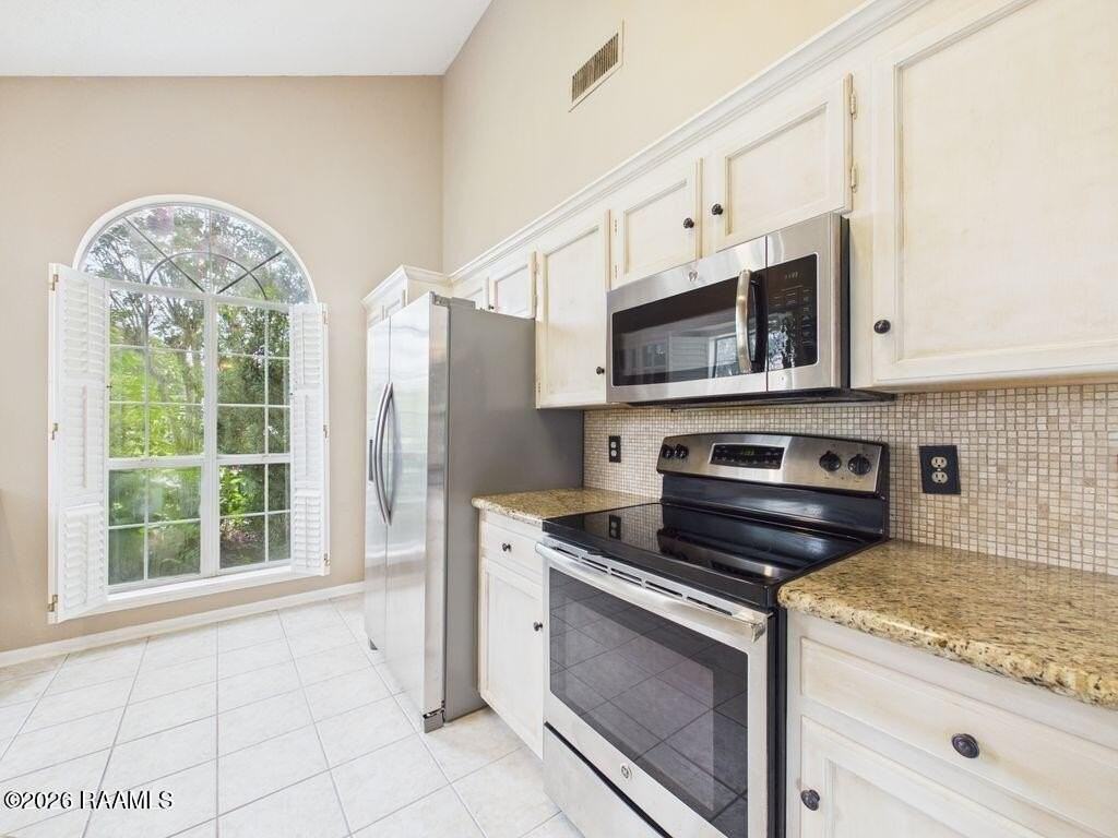 307 Heatheroak Ave - Photo 6 of 25