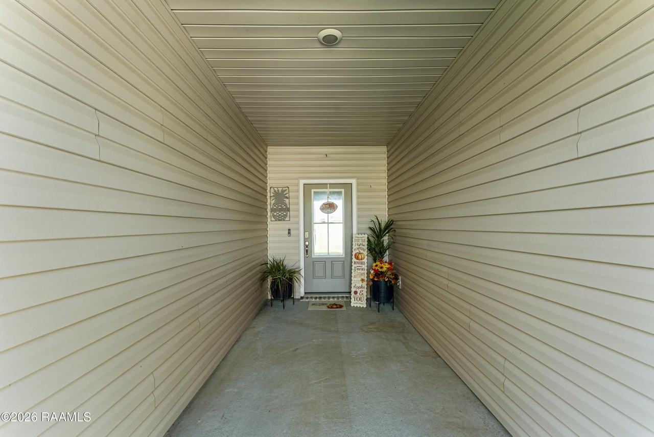 4056 Starling Pl - Photo 2 of 31