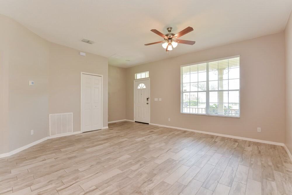 10512 Petaloma Dr - Photo 5 of 16