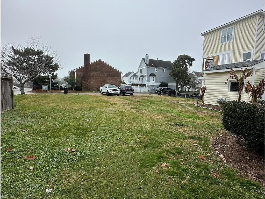 412 Norfolk Ave - Photo 6 of 10