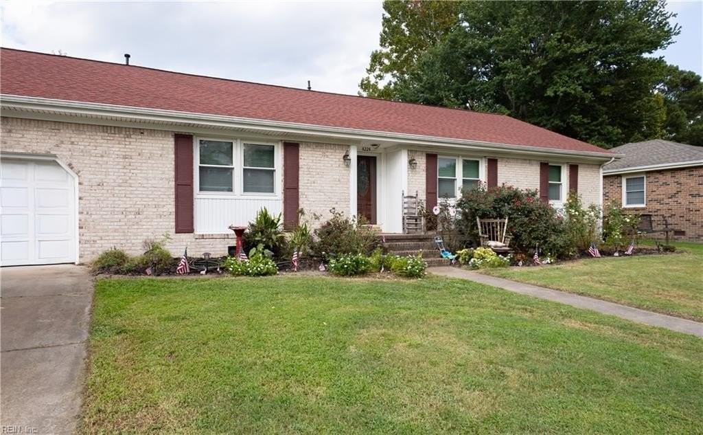 4224 Radcliffe Ln - Photo 2 of 32