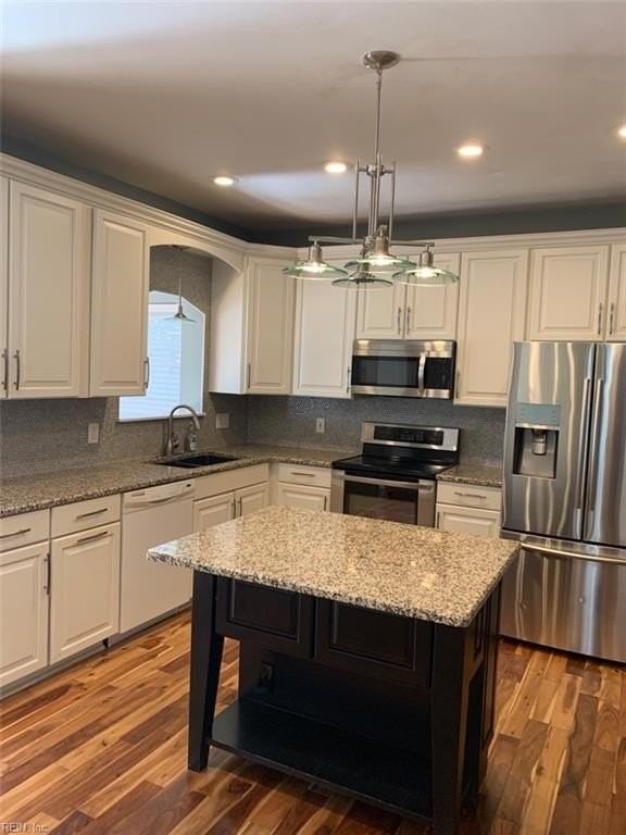 713 Tallahassee Dr - Photo 4 of 20