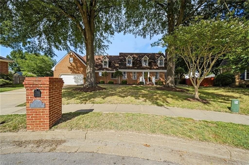 387 Brock Cir - Photo 3 of 48