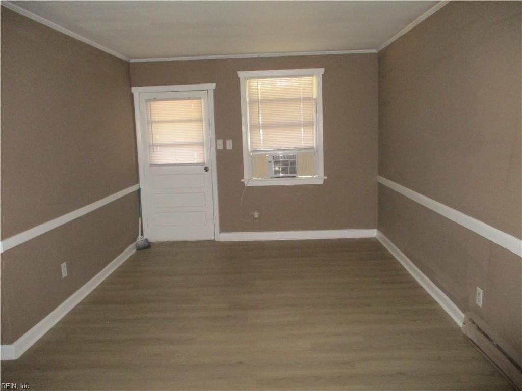 2253 Reuben St #B - Photo 2 of 12