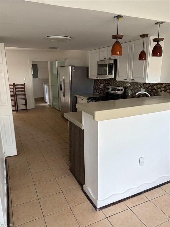 801 S Grosvenor Ct - Photo 5 of 11