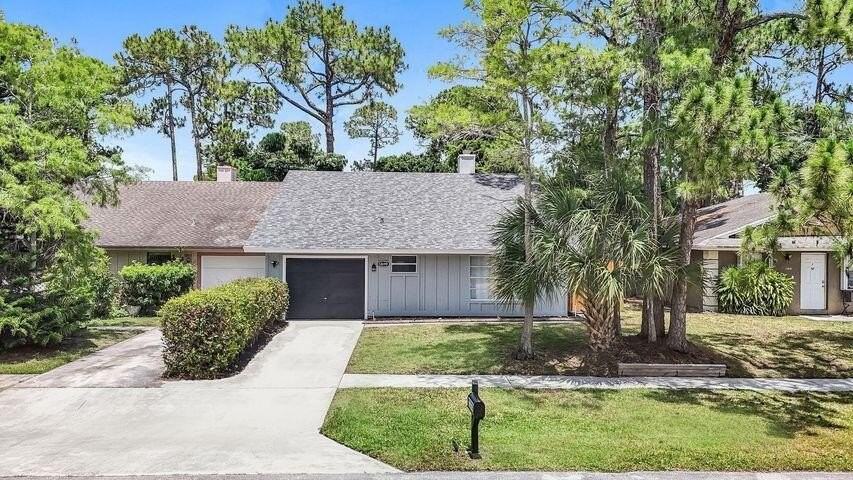 13699 Lavender Ln - Photo 2 of 13