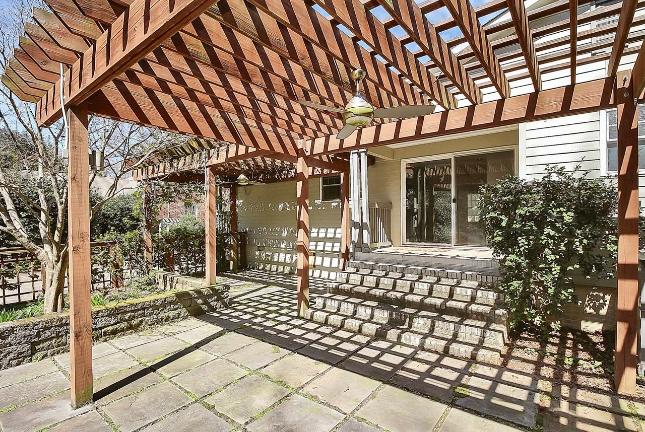 1326 Pinecrest Ave #1 - Photo 7 of 50
