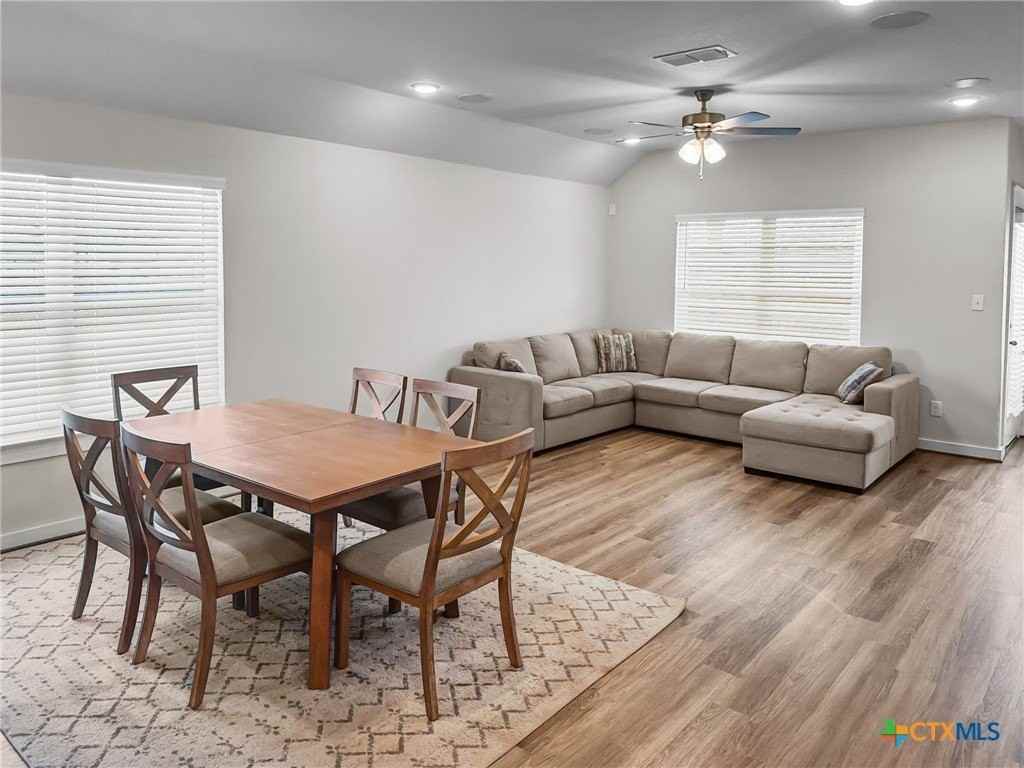 916 Gray Cloud Dr - Photo 7 of 21