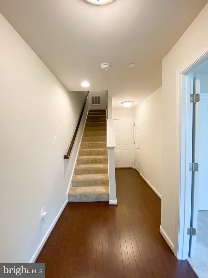 7175 Brick Kiln Cir - Photo 2 of 46