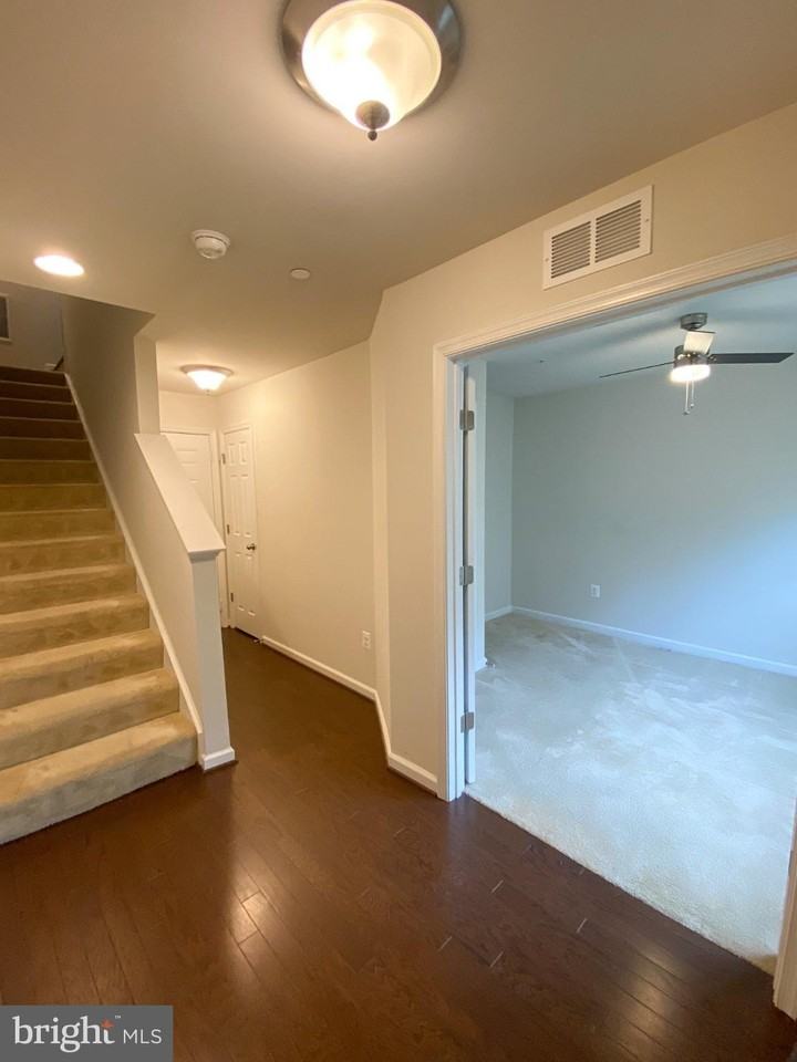 7175 Brick Kiln Cir - Photo 3 of 46