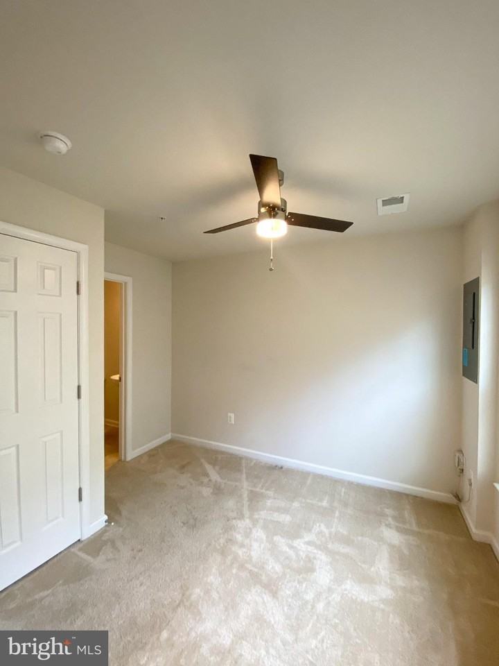 7175 Brick Kiln Cir - Photo 4 of 46