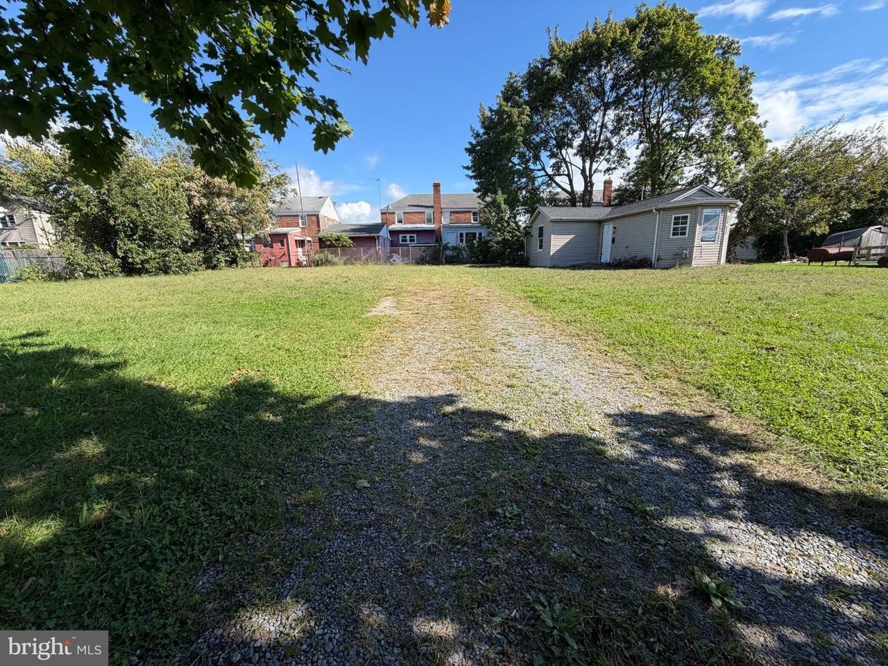 51 E Griffith St - Photo 3 of 14