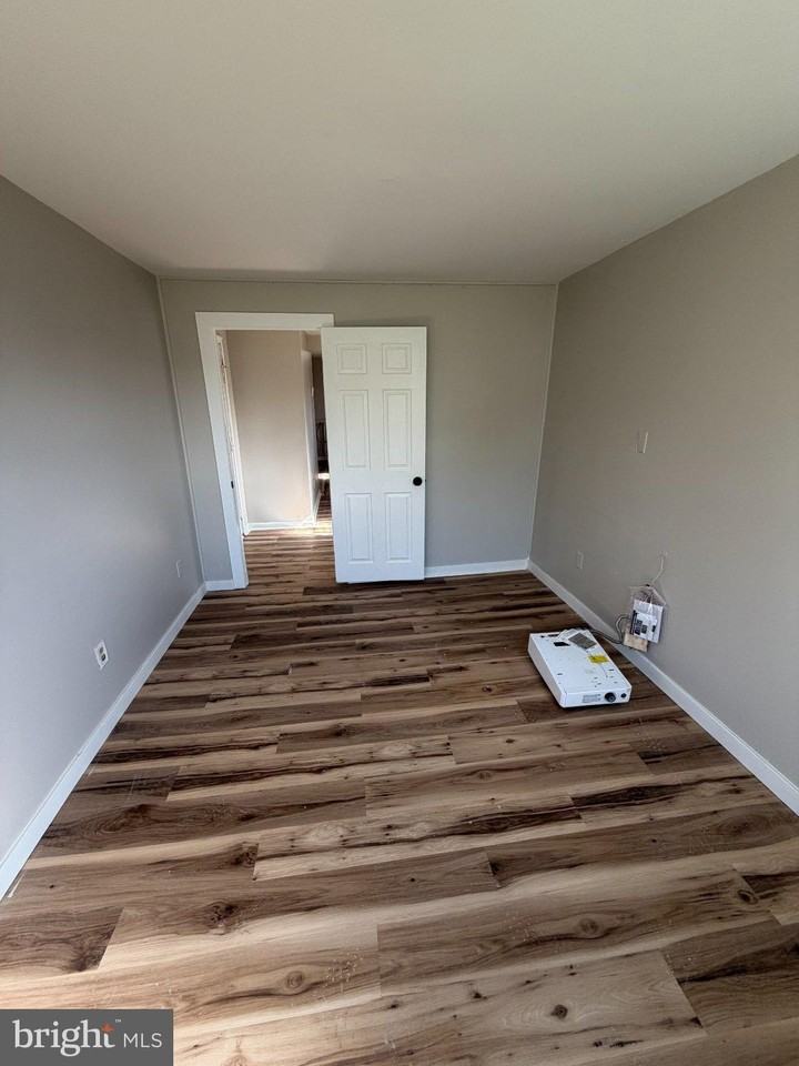51 E Griffith St - Photo 7 of 14