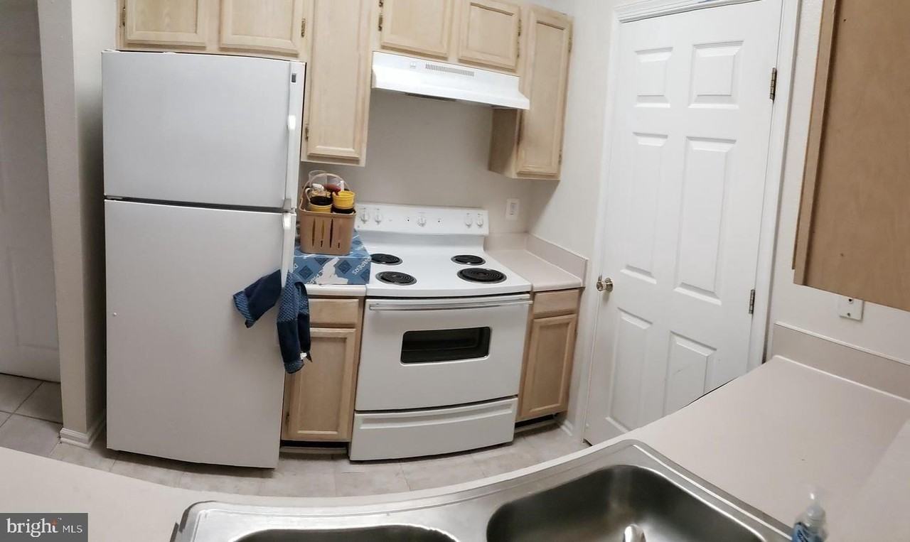 1521 Spring Gate Dr #10109 - Photo 6 of 30