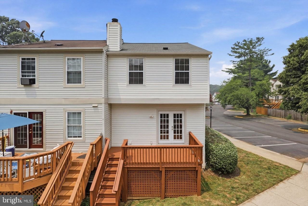 5906 Bridgetown Ct #37 - Photo 7 of 50