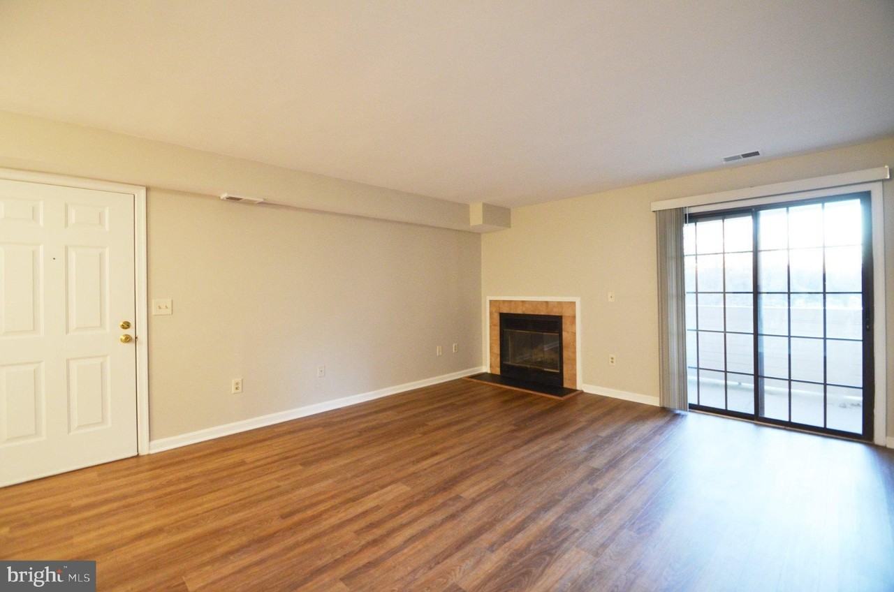 6920 Mary Caroline Cir #H - Photo 6 of 23