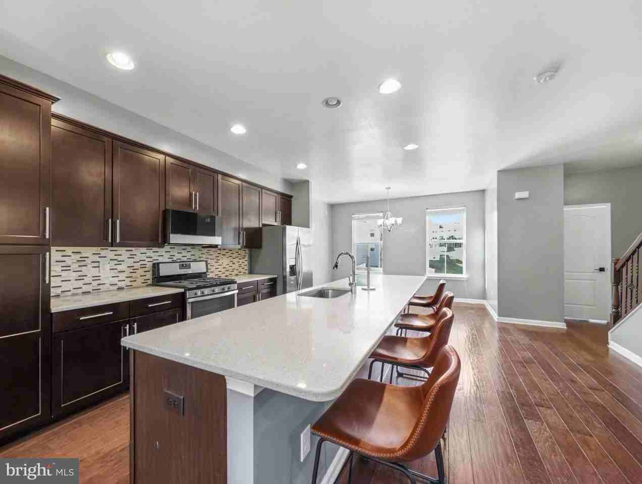 1512 Hudgins Farm Cir - Photo 4 of 30