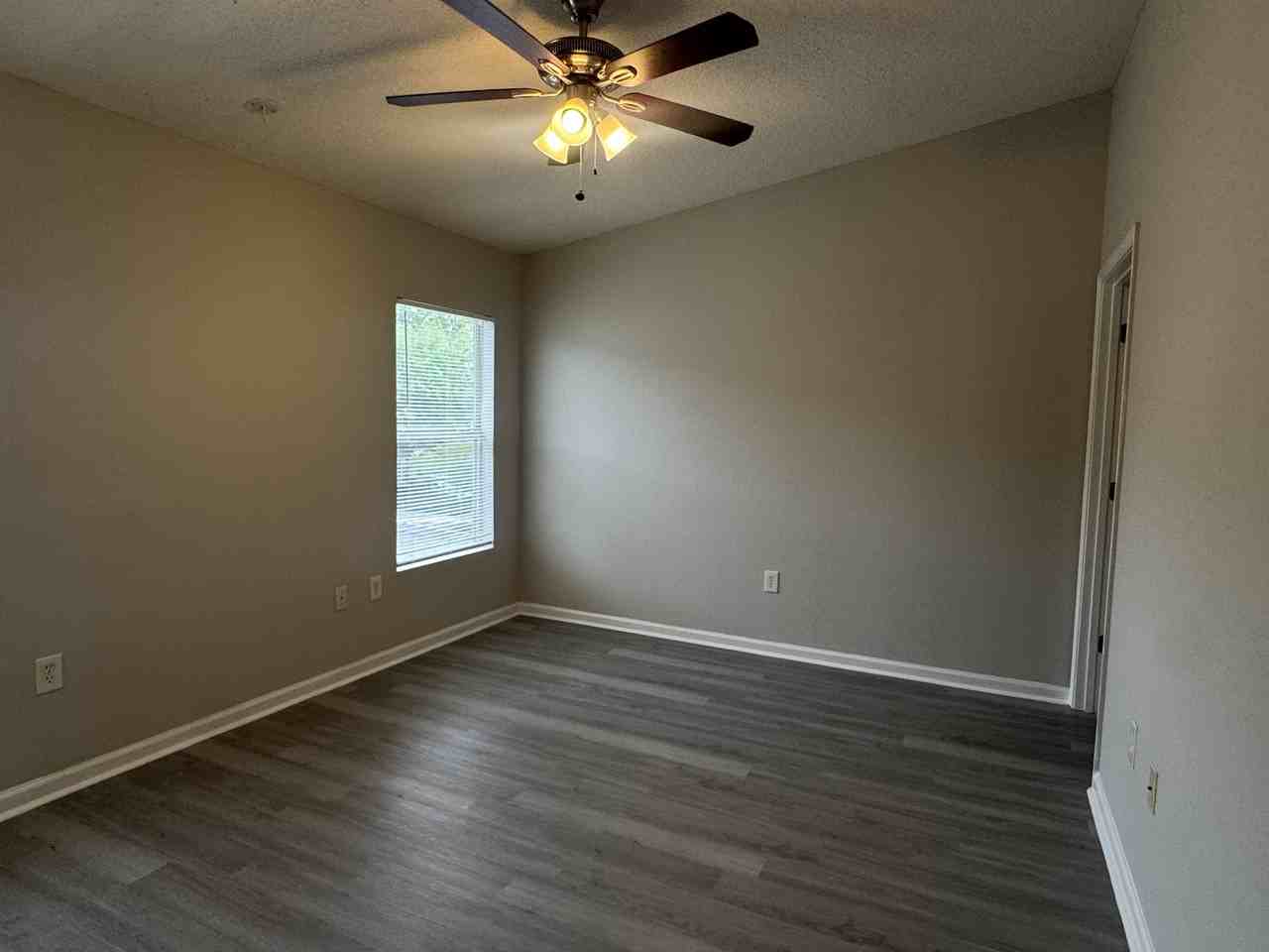 1466 Manotak Point DriveUNIT 205 #1 - Photo 7 of 11