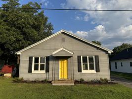 featured image of 17 Hunt St