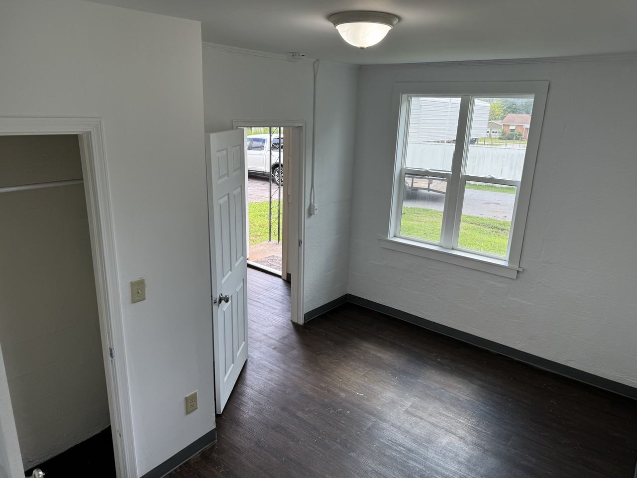 17 Hunt St - Photo 3 of 14