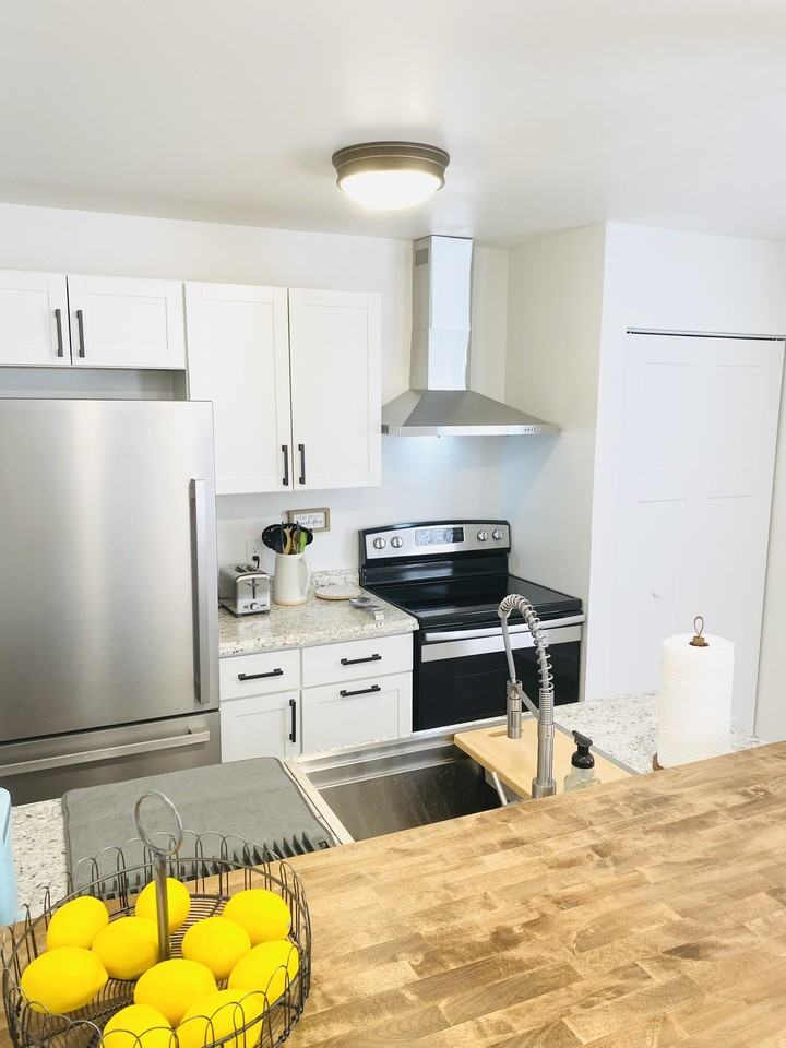 5040 Amy Dr #3 - Photo 7 of 15