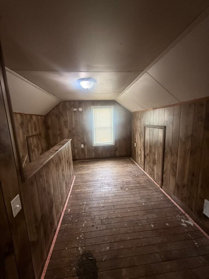 16068 Coram St - Photo 4 of 19
