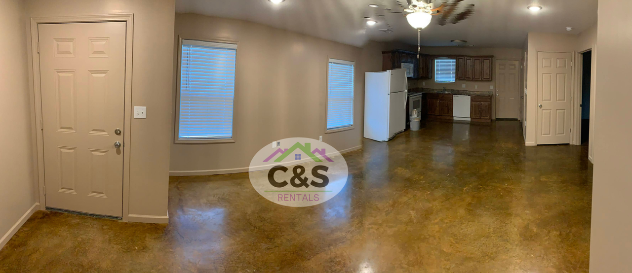 601 N 12th St #4 - Photo 3 of 21