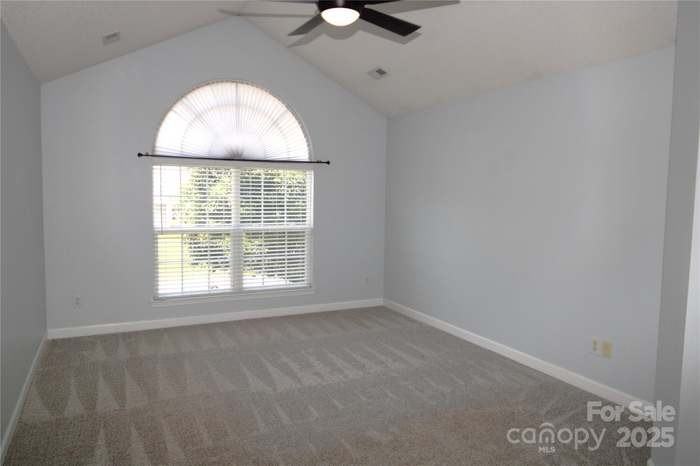7830 Shiny Meadow Ln - Photo 4 of 10