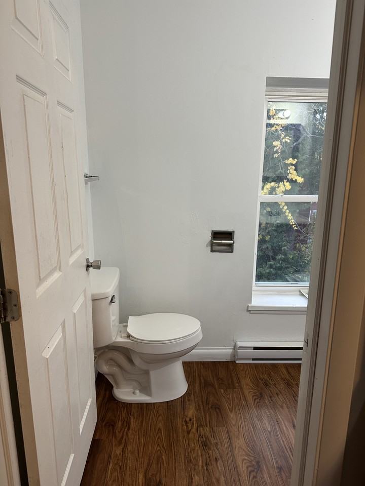 10 Macomb St #5 - Photo 5 of 10