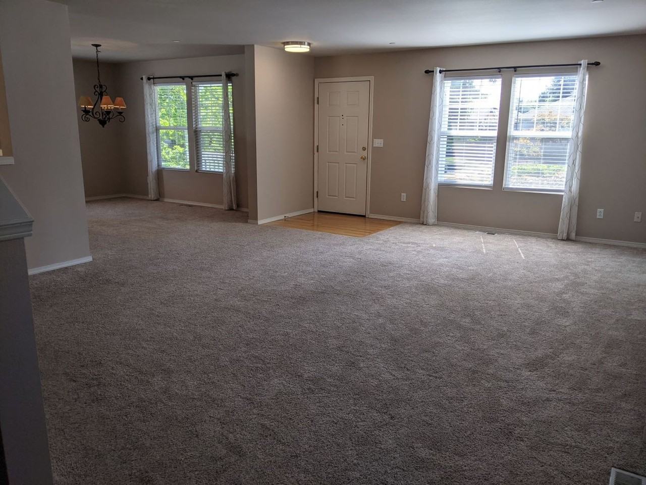 2292 Palisade Blvd - Photo 7 of 34