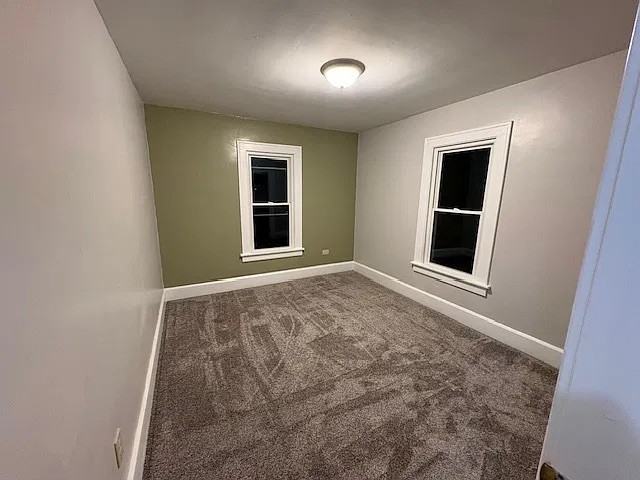417 Bardon St - Photo 3 of 14