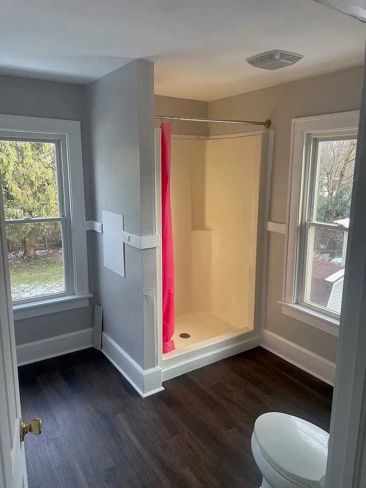 417 Bardon St - Photo 5 of 14